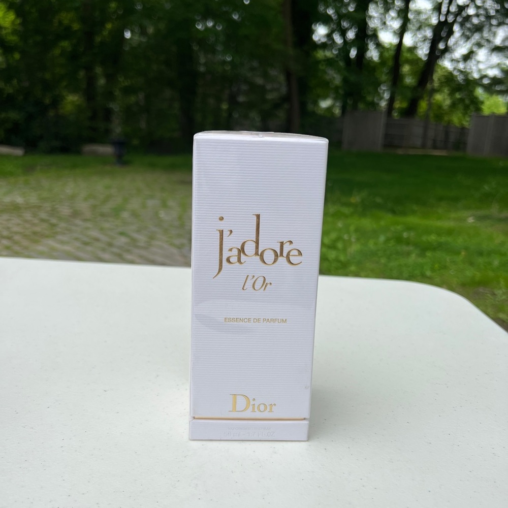 Dior J’adore L’Or Essence de Parfum